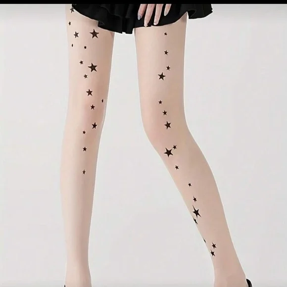 Star Patterned Nude Tights - Picture 2 of 5